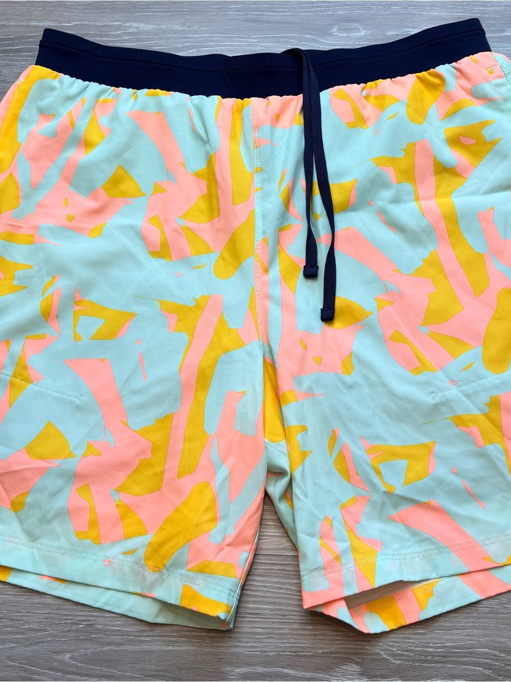 Fabletics Men's Abstract Athletic Shorts in Mint, Coral & Gold